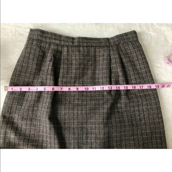 VTG E. H. Woods Wool Blend Plaid Skirt - Picture 5 of 9
